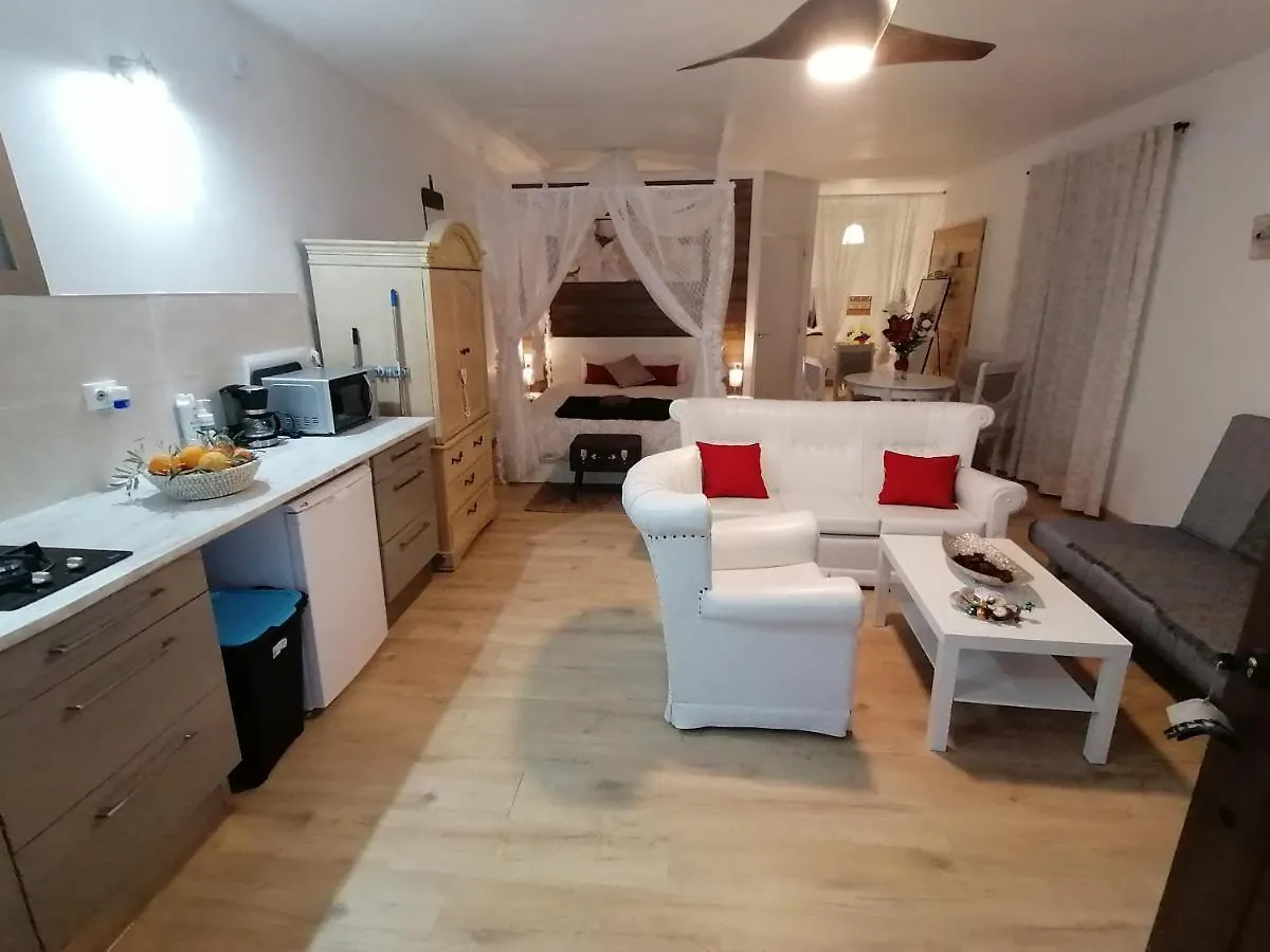 Rancho Jardines De Marchenilla Villa Alcala de Guadaira 0*,